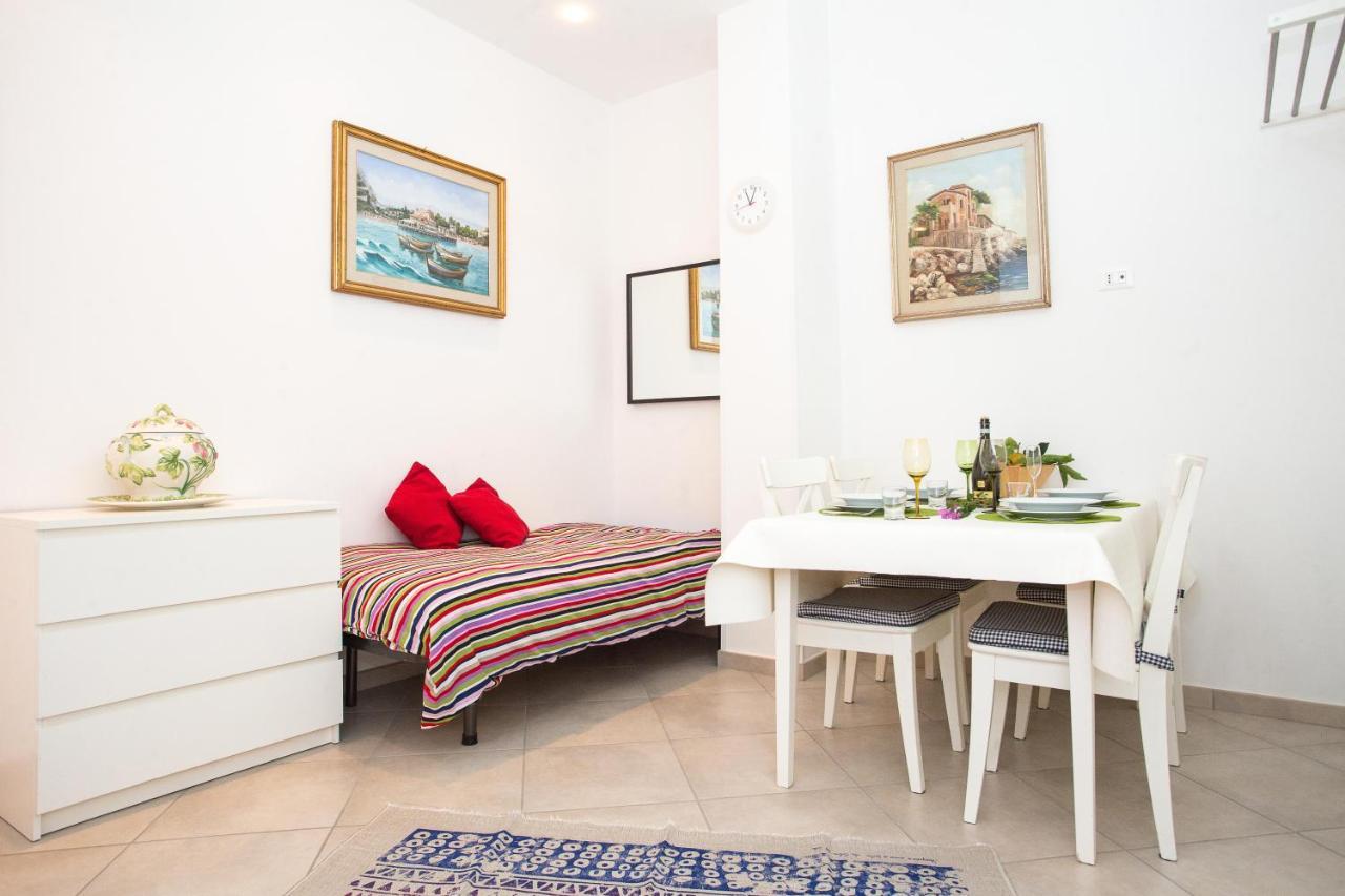 Hotel Casa Da Silvia à Palerme Extérieur photo